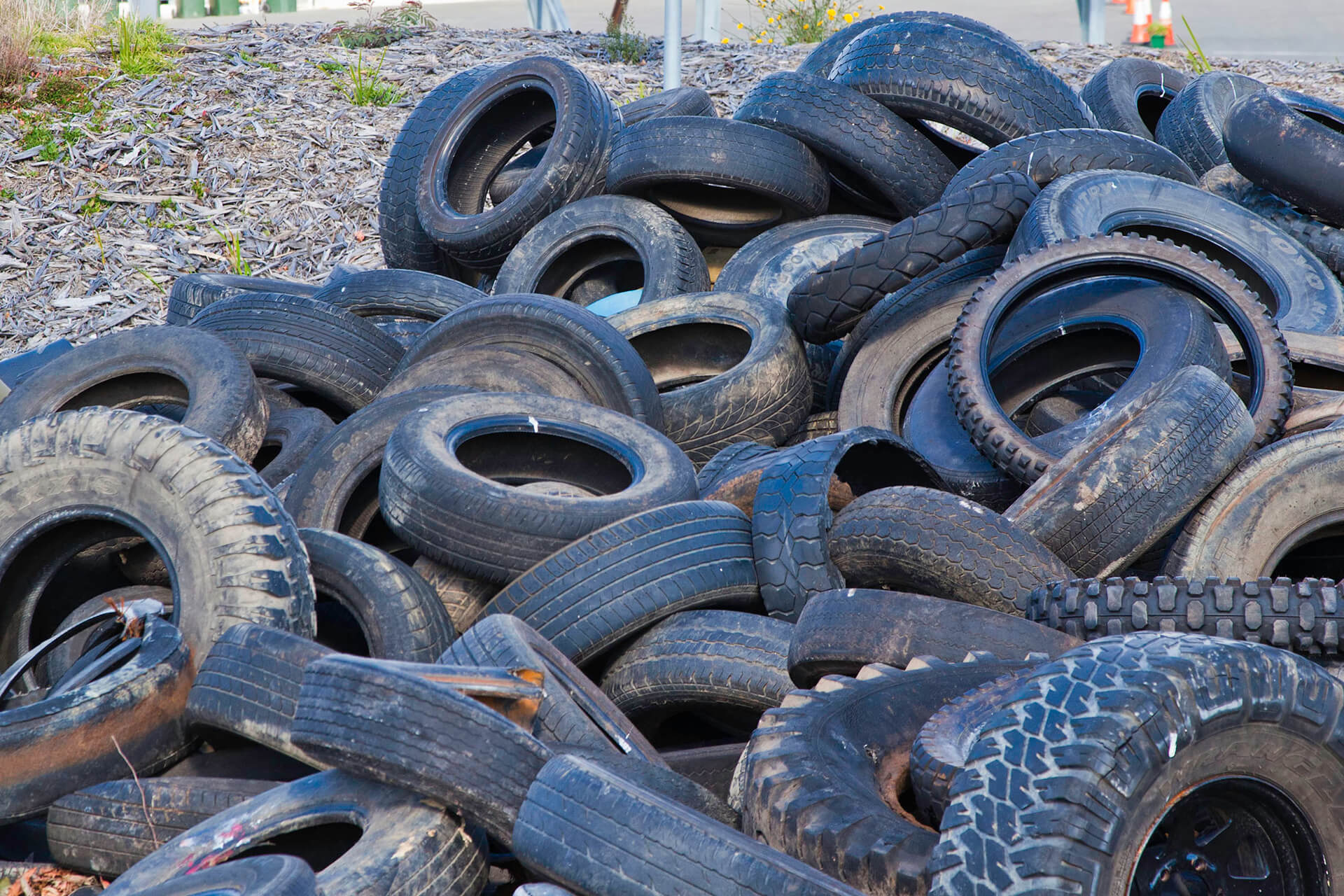 Waste tyres